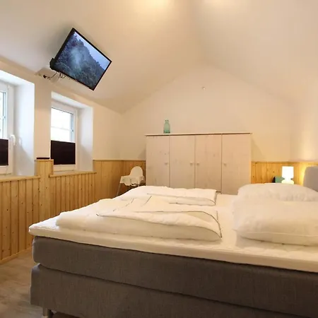 Haus Elisabeth Bootshaus Holiday home Kellenhusen